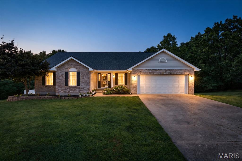 5425 Hyfield Oaks Road Property Photo 2