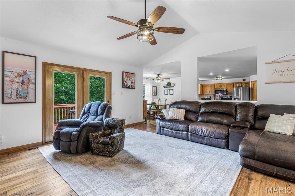 5425 Hyfield Oaks Road Property Photo 20