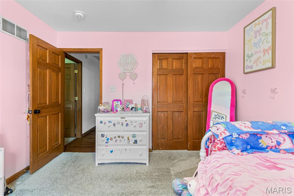 5425 Hyfield Oaks Road Property Photo 33