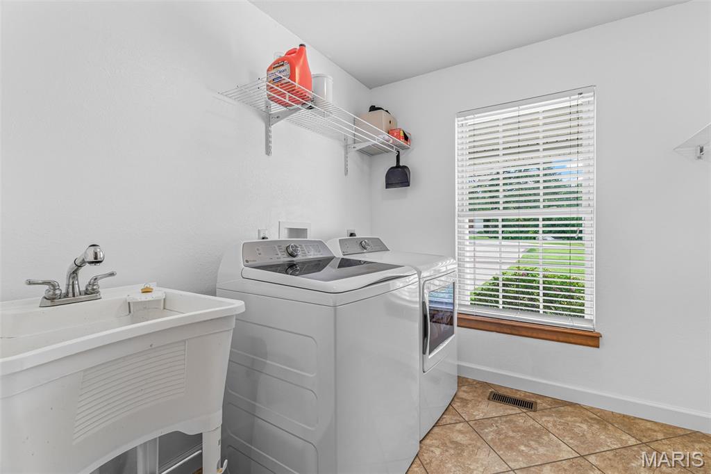 5425 Hyfield Oaks Road Property Photo 34
