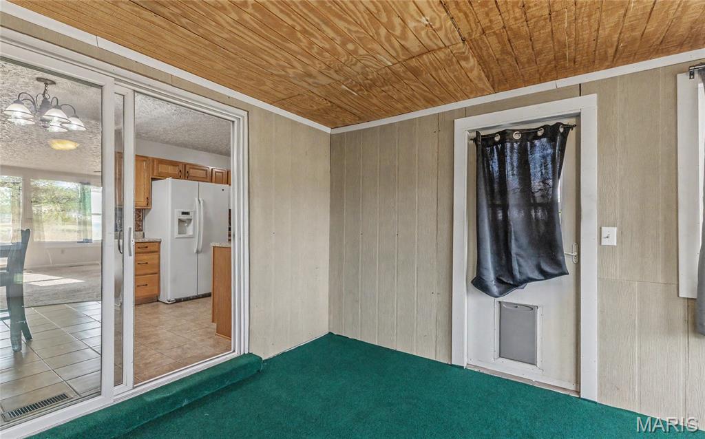 17550 Highway 28 Property Photo 14