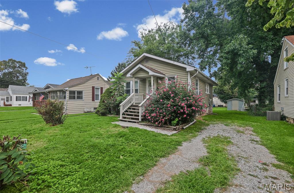 206 Mather Street Property Photo 3