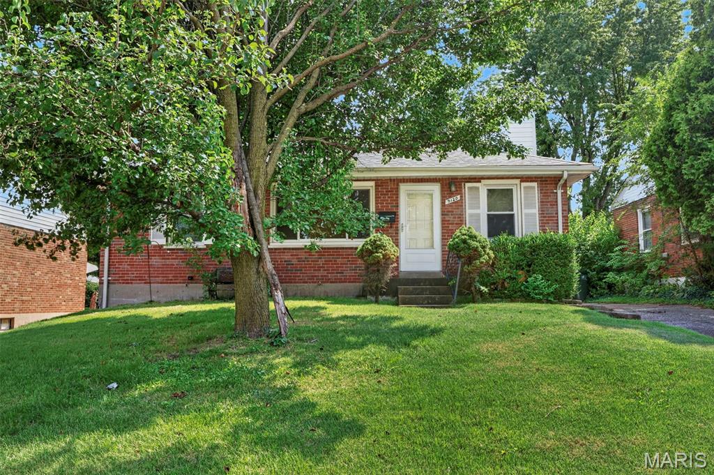 9120 Harold Drive Property Photo 1