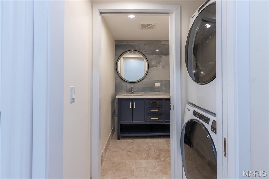 103 Clara Drive Property Photo 26