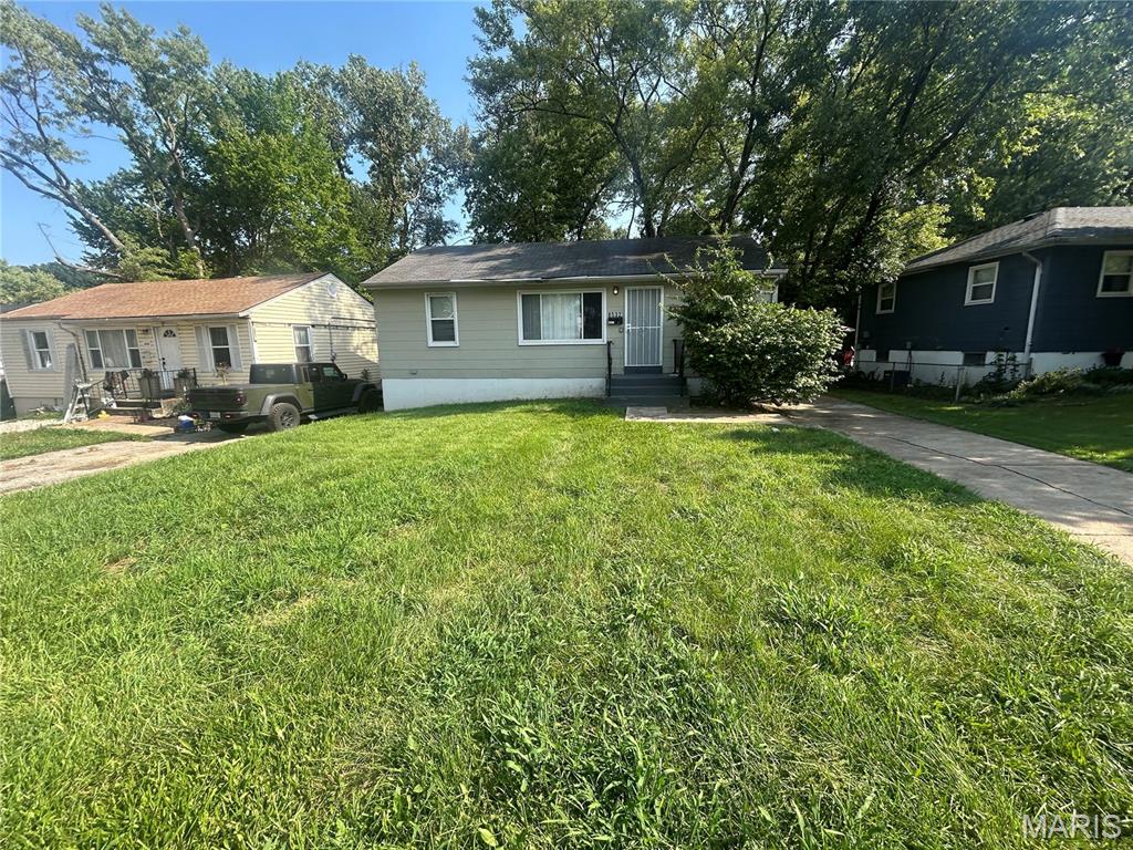 8532 Jenny Drive Property Photo 1