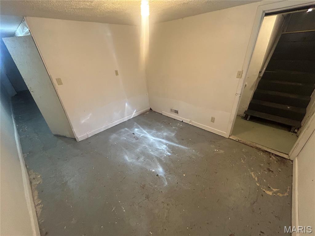 8532 Jenny Drive Property Photo 13