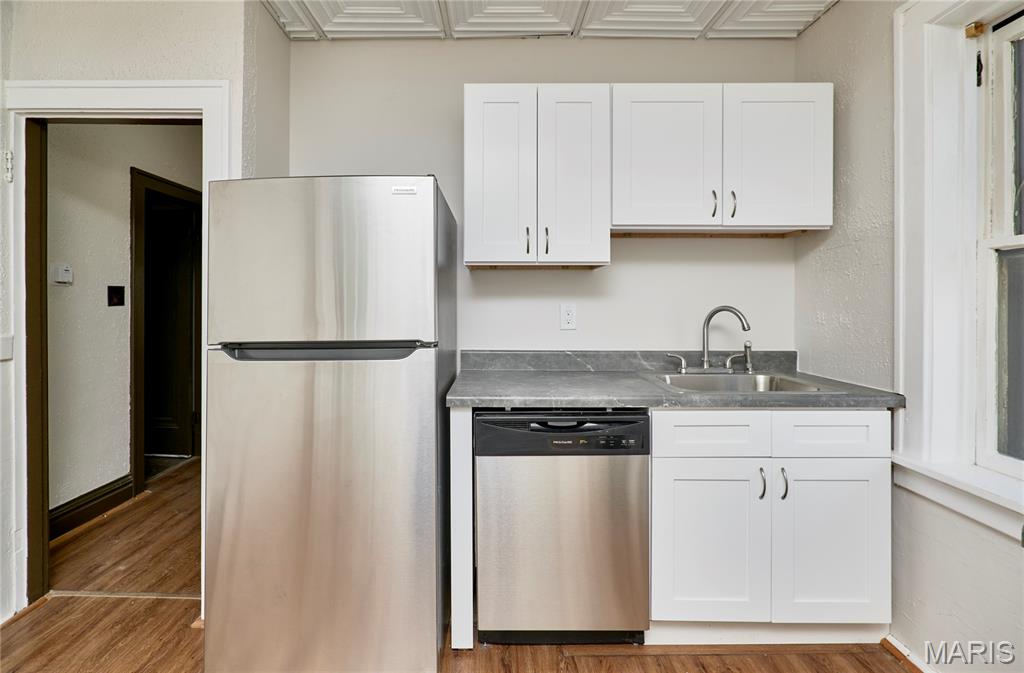 5021 Ray Avenue Property Photo 31