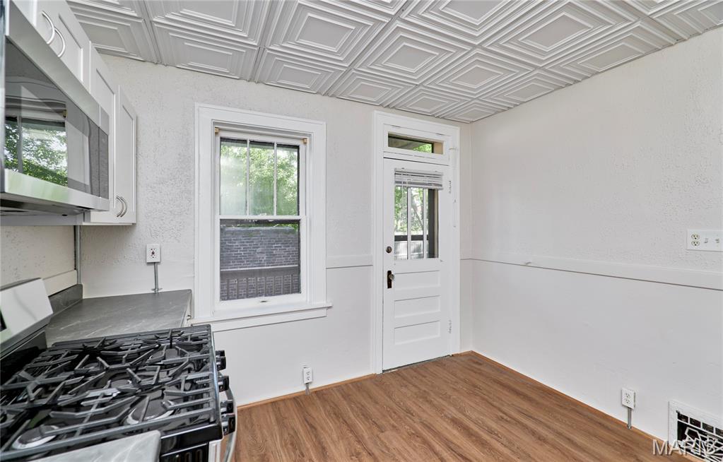 5021 Ray Avenue Property Photo 32