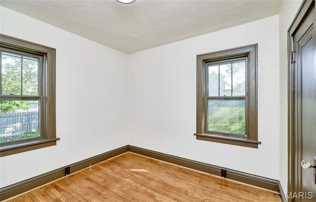 5021 Ray Avenue Property Photo 34