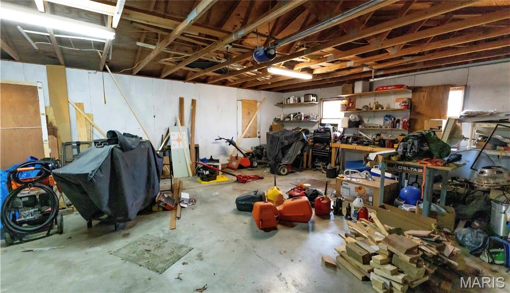 20524 Highway M Property Photo 27