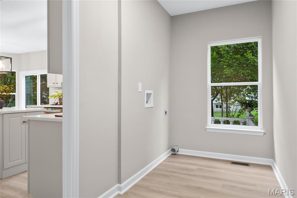 302 Greenshire Lane Property Photo 18