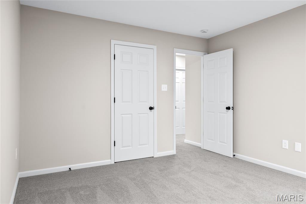 302 Greenshire Lane Property Photo 27