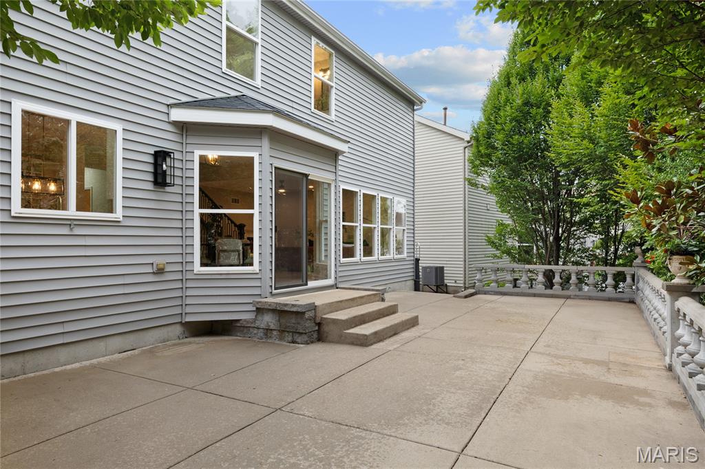 302 Greenshire Lane Property Photo 35
