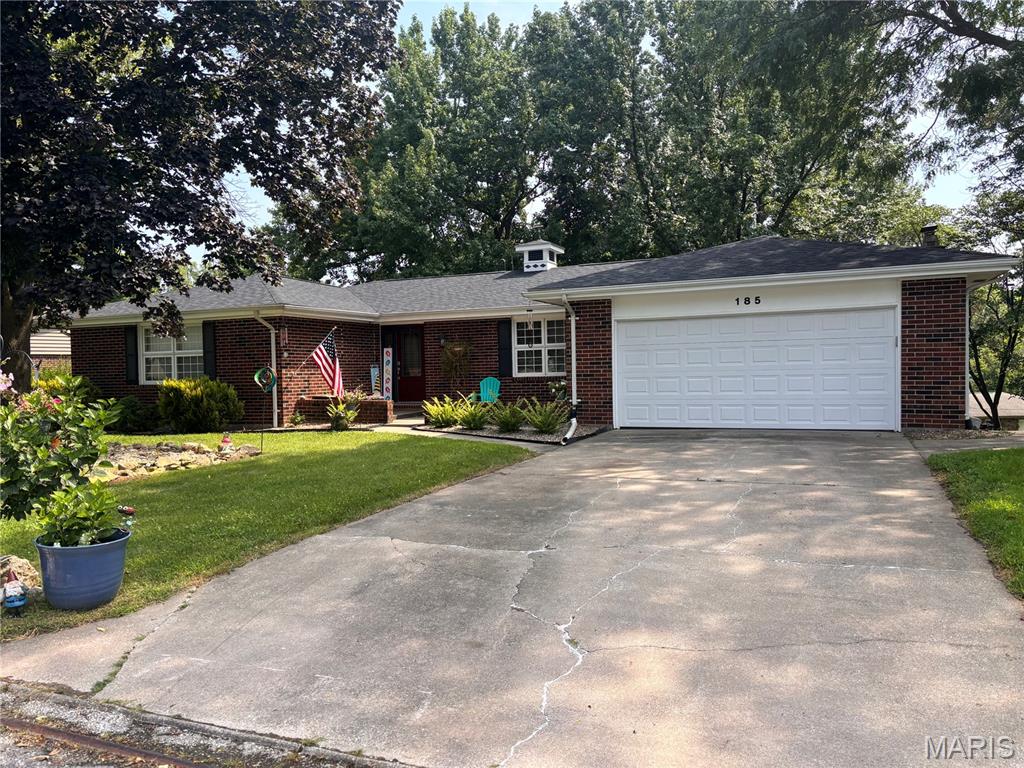 185 Lake Apollo Drive Property Photo 1