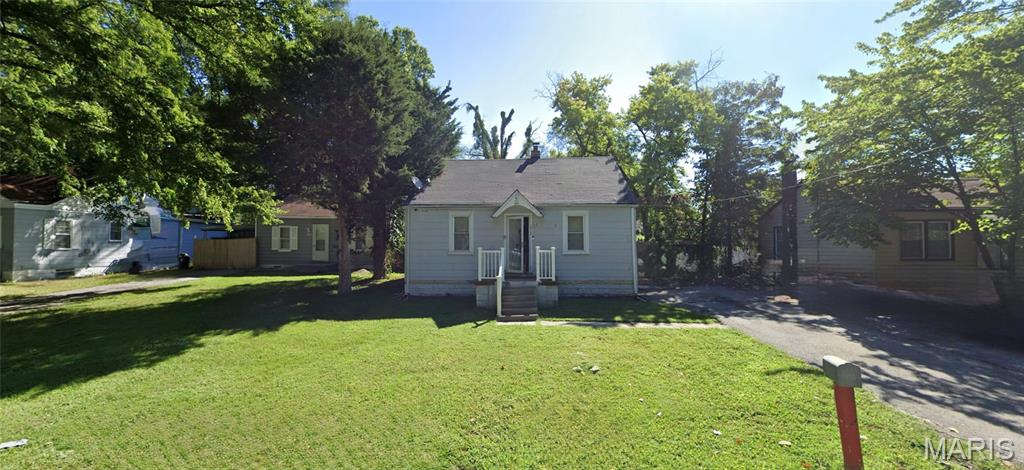 10134 Clairmont Drive Property Photo 1