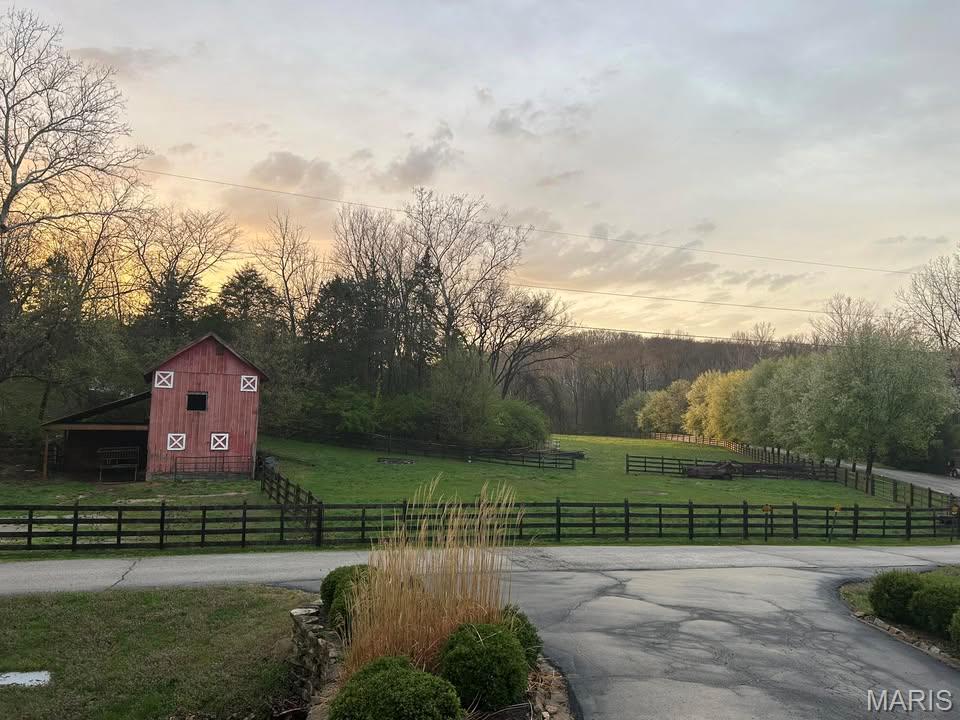 4945 Fox Bridge Road Property Photo 4