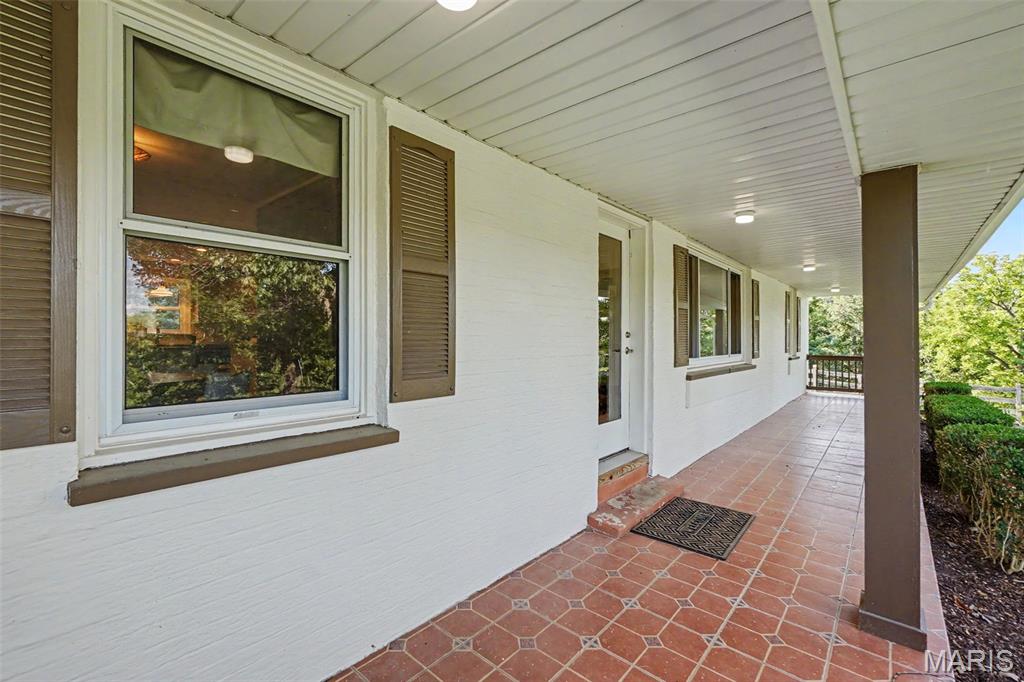 4945 Fox Bridge Road Property Photo 10