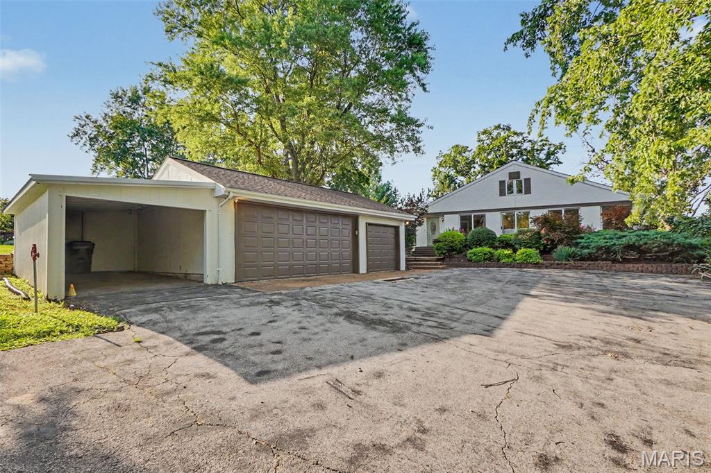 4945 Fox Bridge Road Property Photo 49