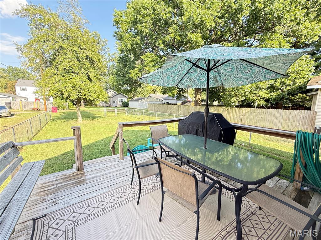 734 Park Avenue Property Photo 17
