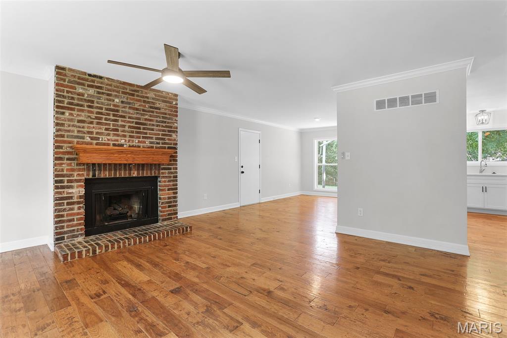 16528 Forest Pine Drive Property Photo 7