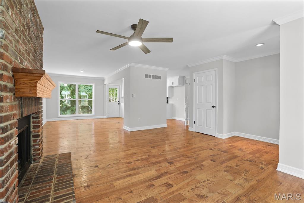 16528 Forest Pine Drive Property Photo 8