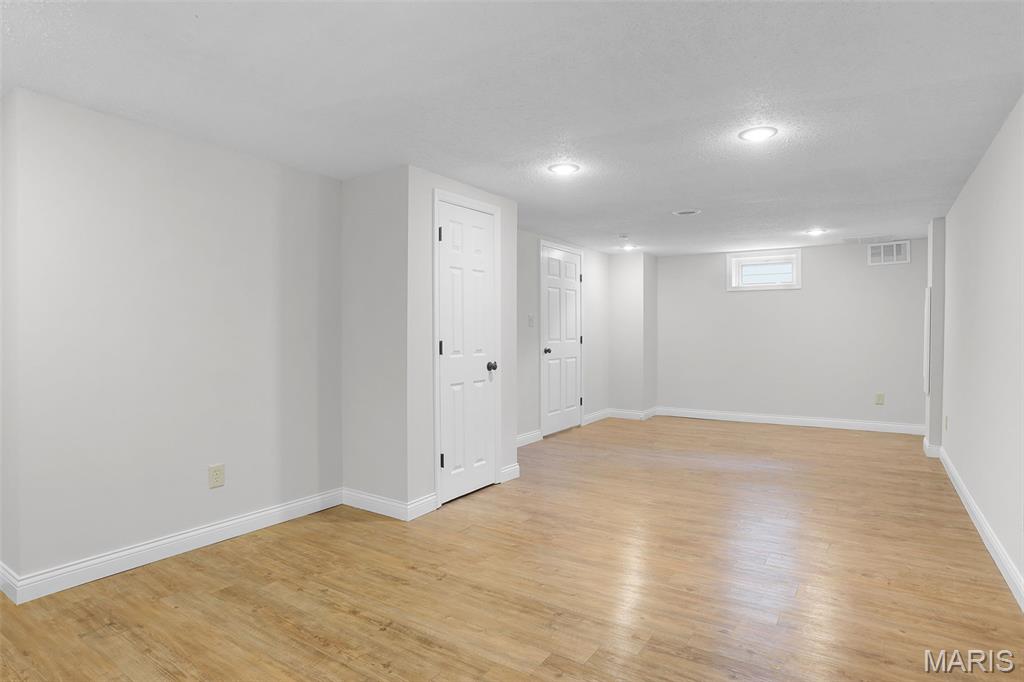 16528 Forest Pine Drive Property Photo 21