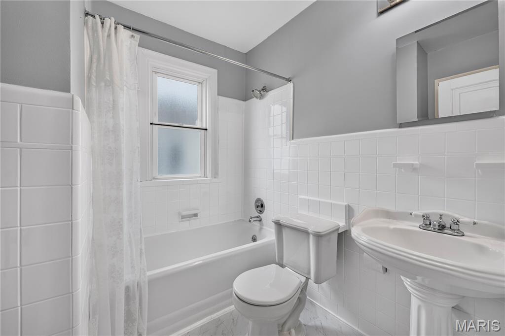 109 Handlan Court Property Photo 13