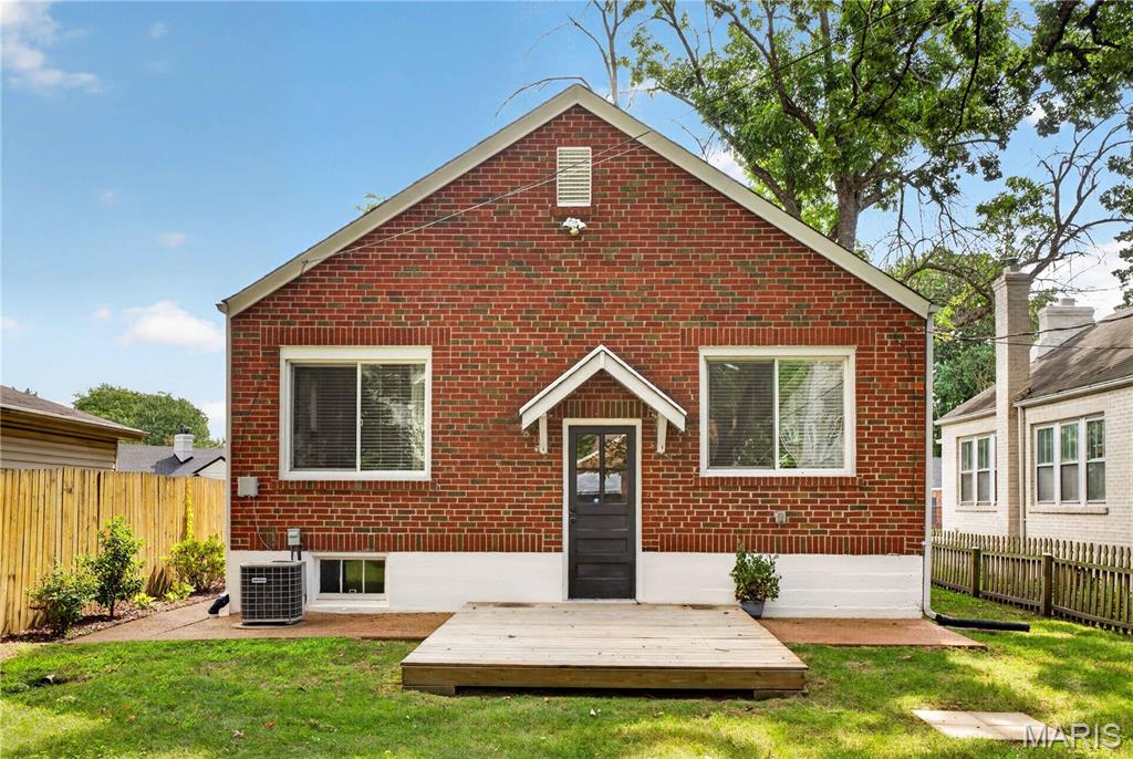109 Handlan Court Property Photo 16