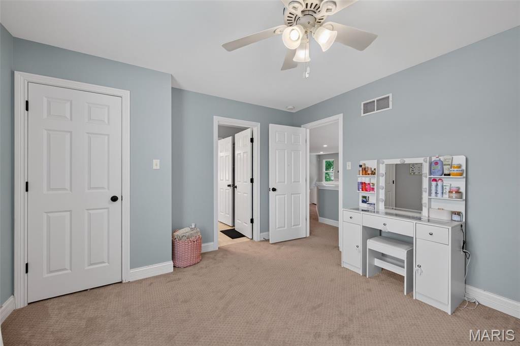 932 Bentley Park Circle Property Photo 31