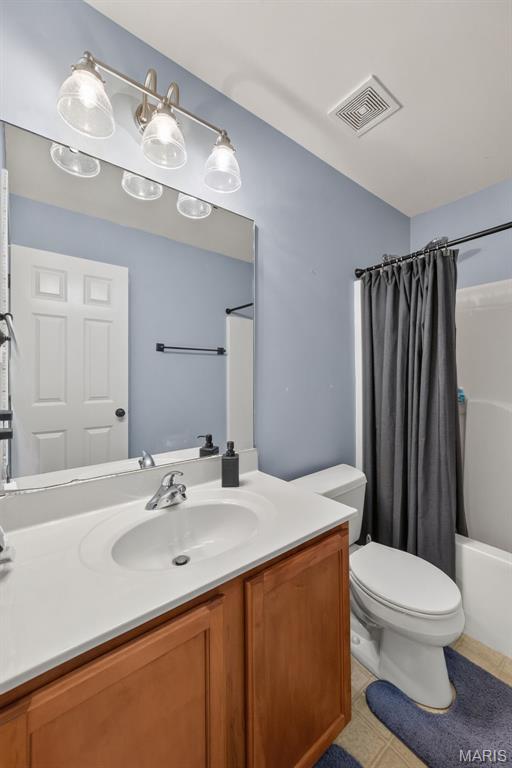 932 Bentley Park Circle Property Photo 44