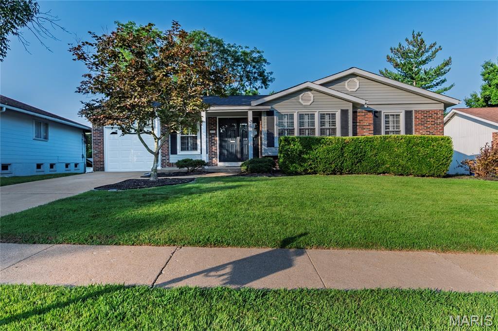344 Novara Drive Property Photo 1