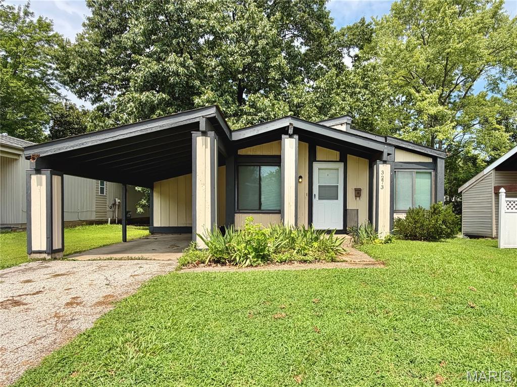 3273 Green Pasture Drive Property Photo 1