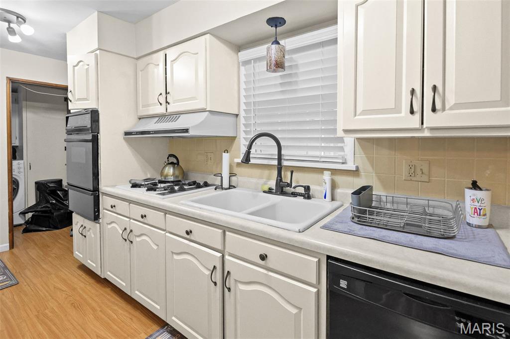 133 Country Club Property Photo 13