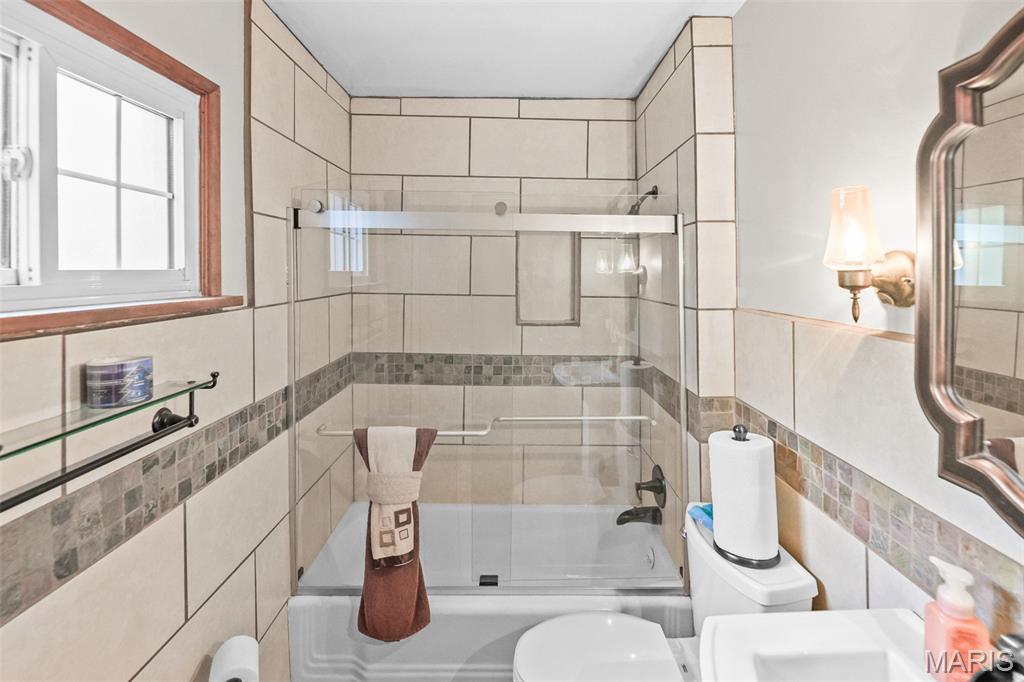 133 Country Club Property Photo 20