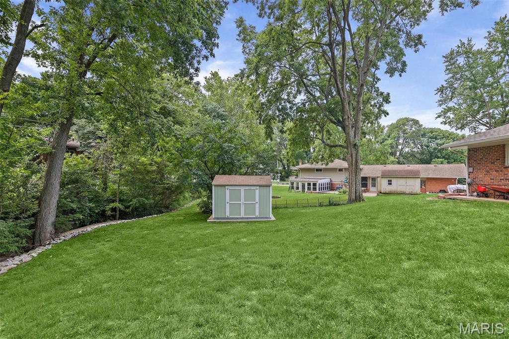133 Country Club Property Photo 26