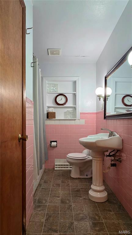 19 E 11th Street Property Photo 14