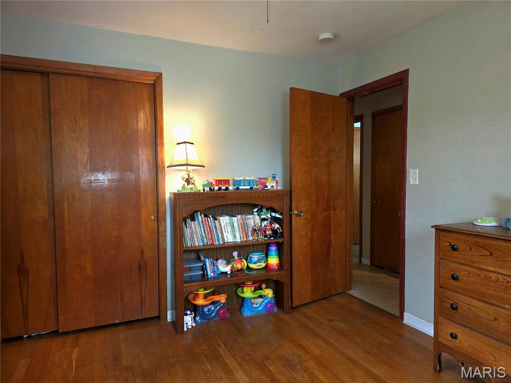 19 E 11th Street Property Photo 16