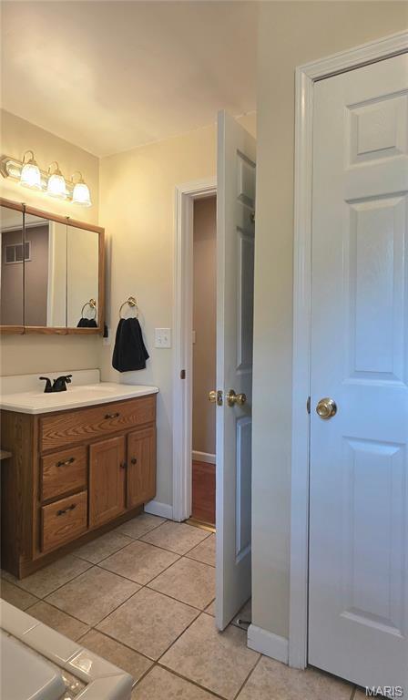 19 E 11th Street Property Photo 21