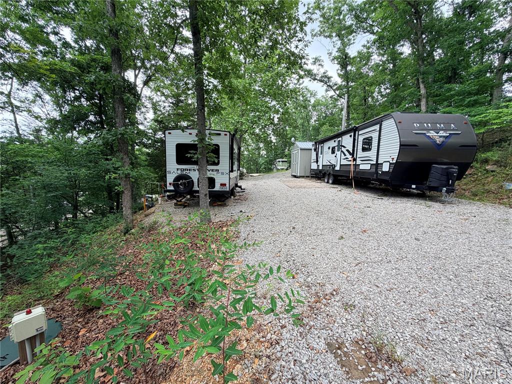 5150 Northview Drive Property Photo 8