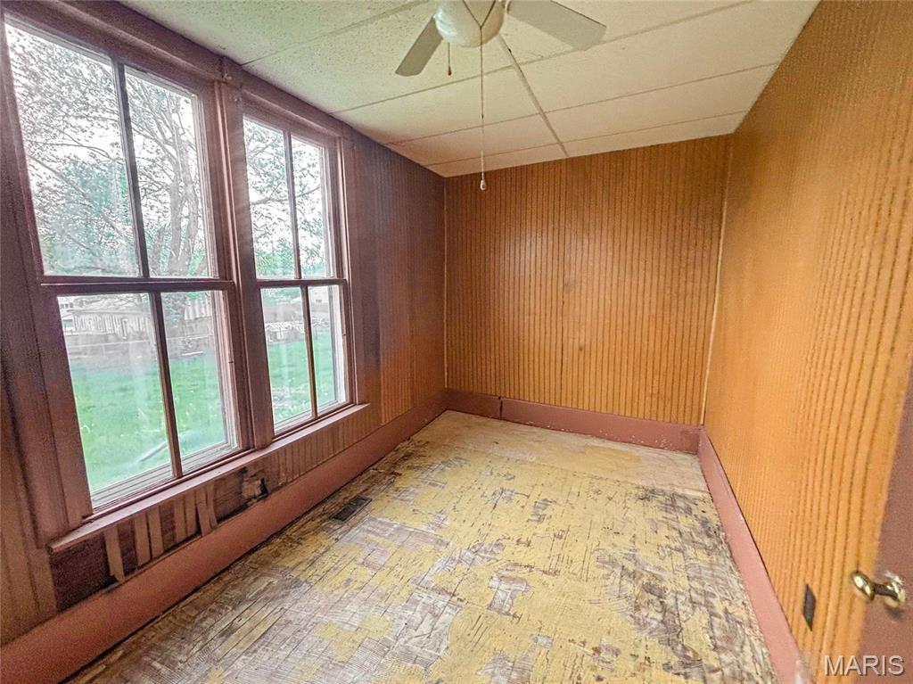1213 N Elson Street Property Photo 9