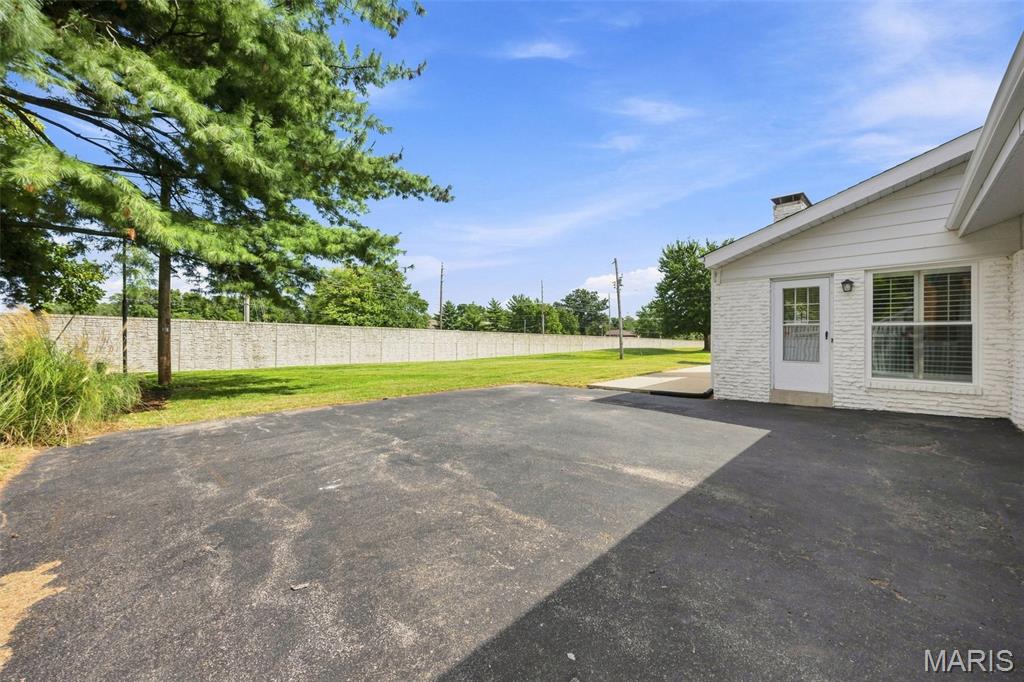 165 Saddleford Drive Property Photo 32