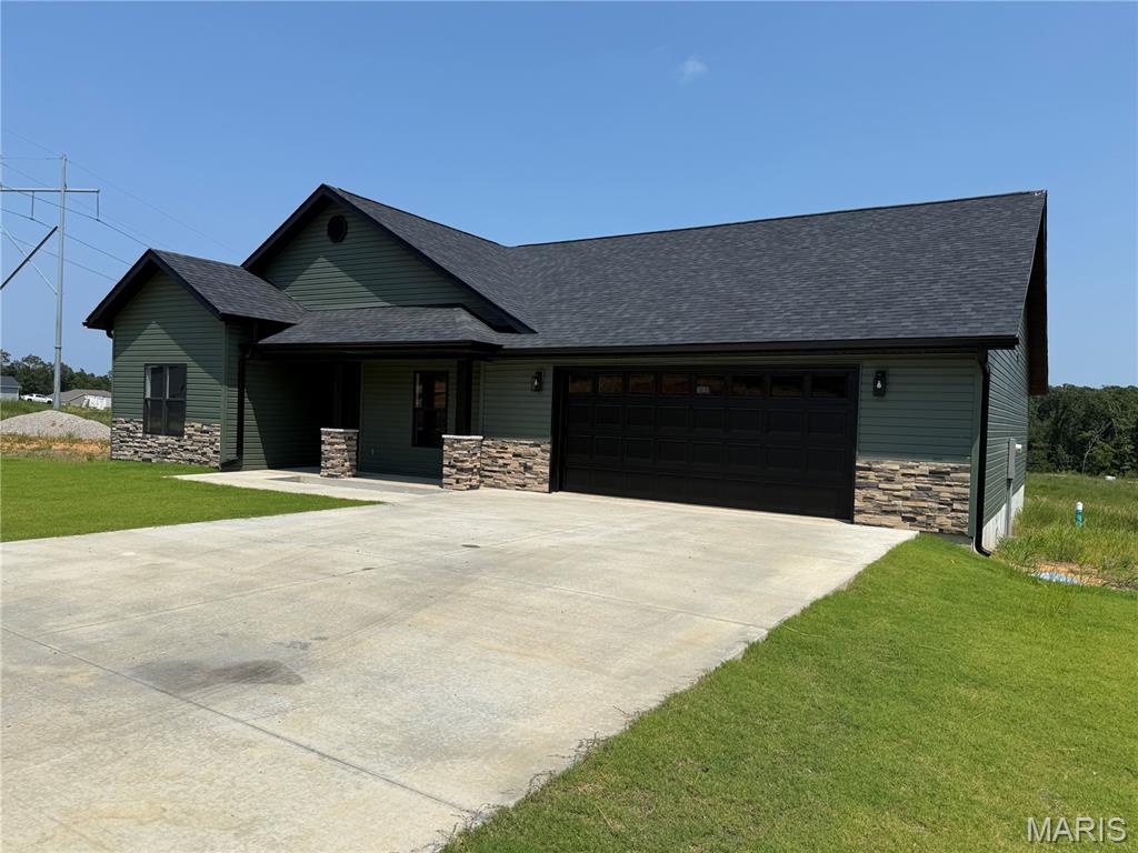 326 Kearbey Drive Property Photo 1