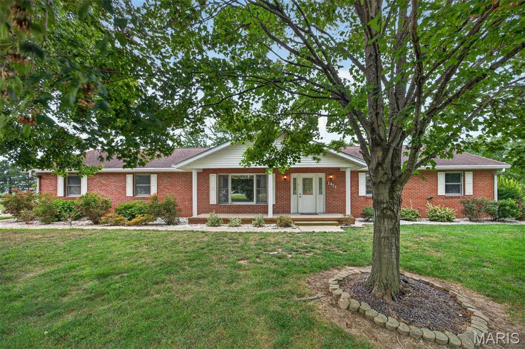 1412 Pinewood Lane Property Photo 1