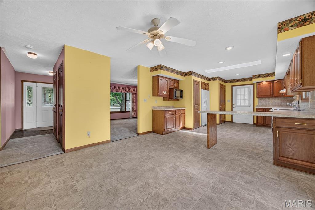 1412 Pinewood Lane Property Photo 11