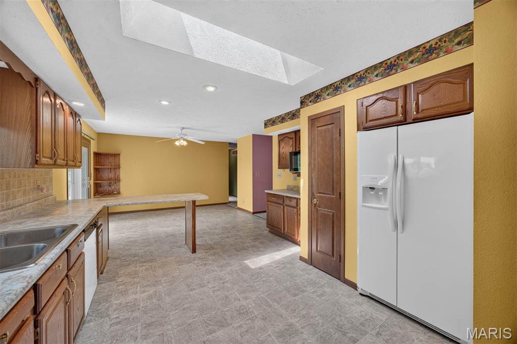 1412 Pinewood Lane Property Photo 15