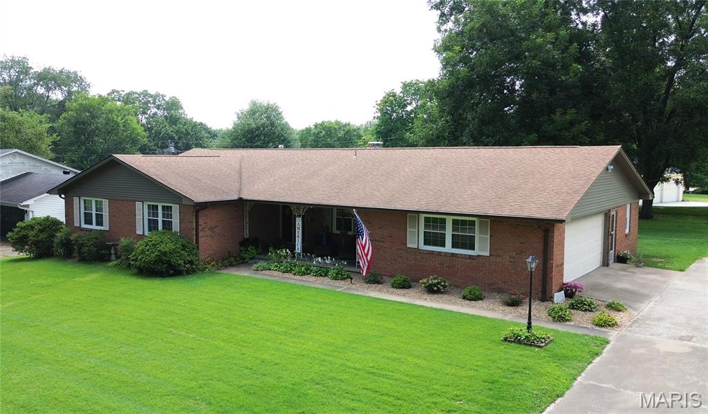 1229 Fairlane Drive Property Photo 1