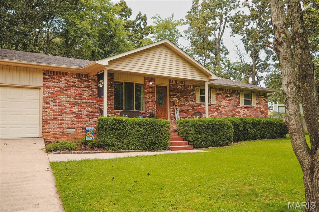 2632 Fox Drive Property Photo 2