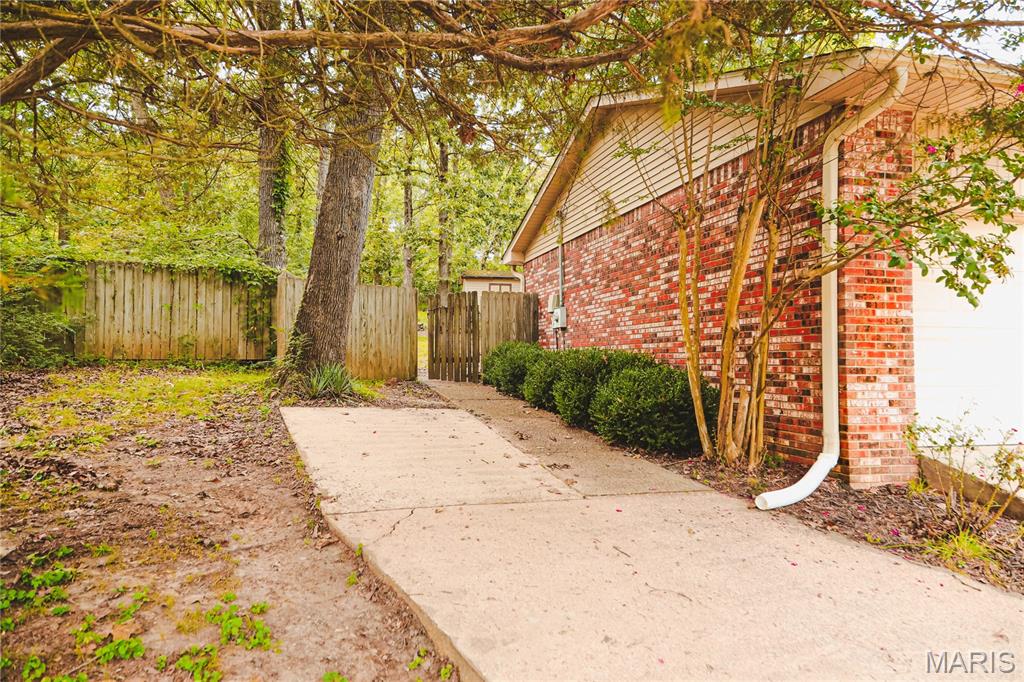 2632 Fox Drive Property Photo 6