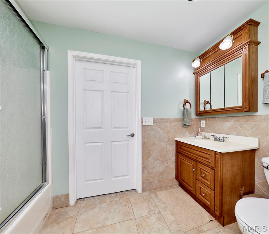 55 Lakeview Circle Property Photo 22