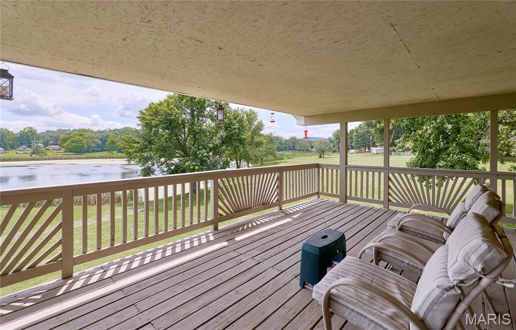 55 Lakeview Circle Property Photo 32